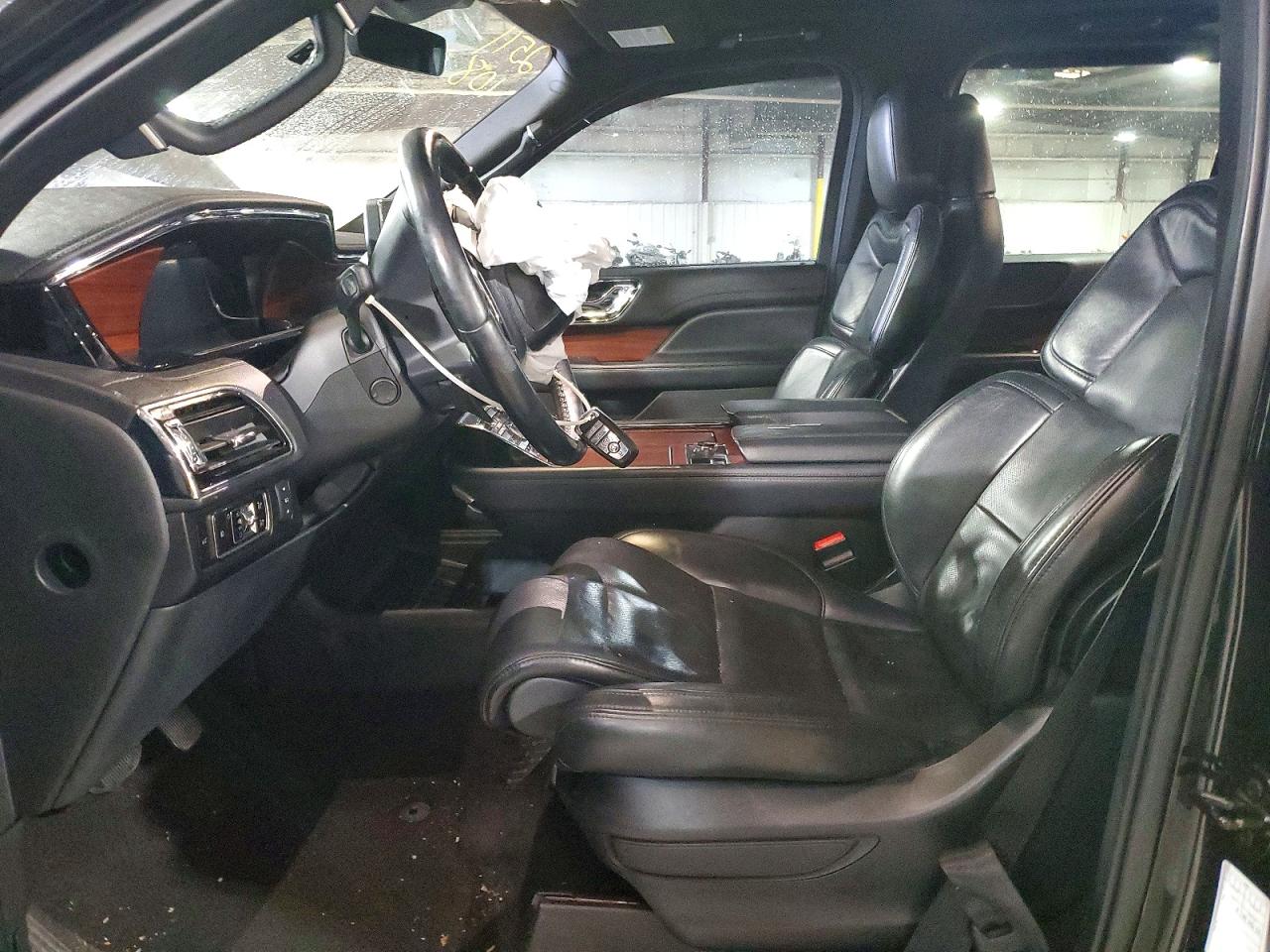 2023 Lincoln Navigator VIN 5LMJJ2LGXPEL13911 photo 5