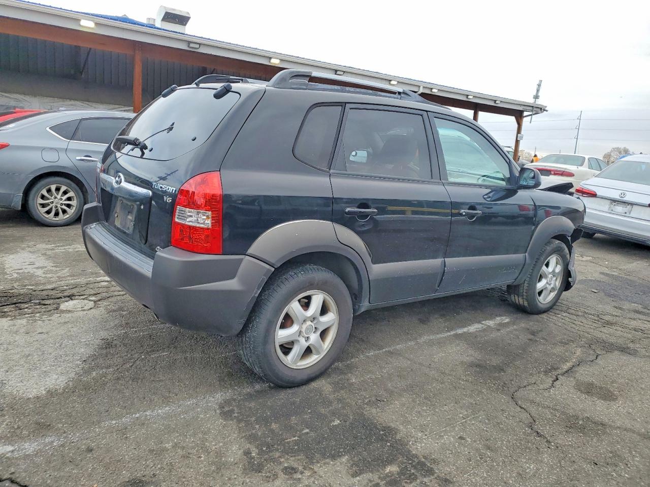 2005 Hyundai Tucson VIN KM8JN72D25U132610 photo 3