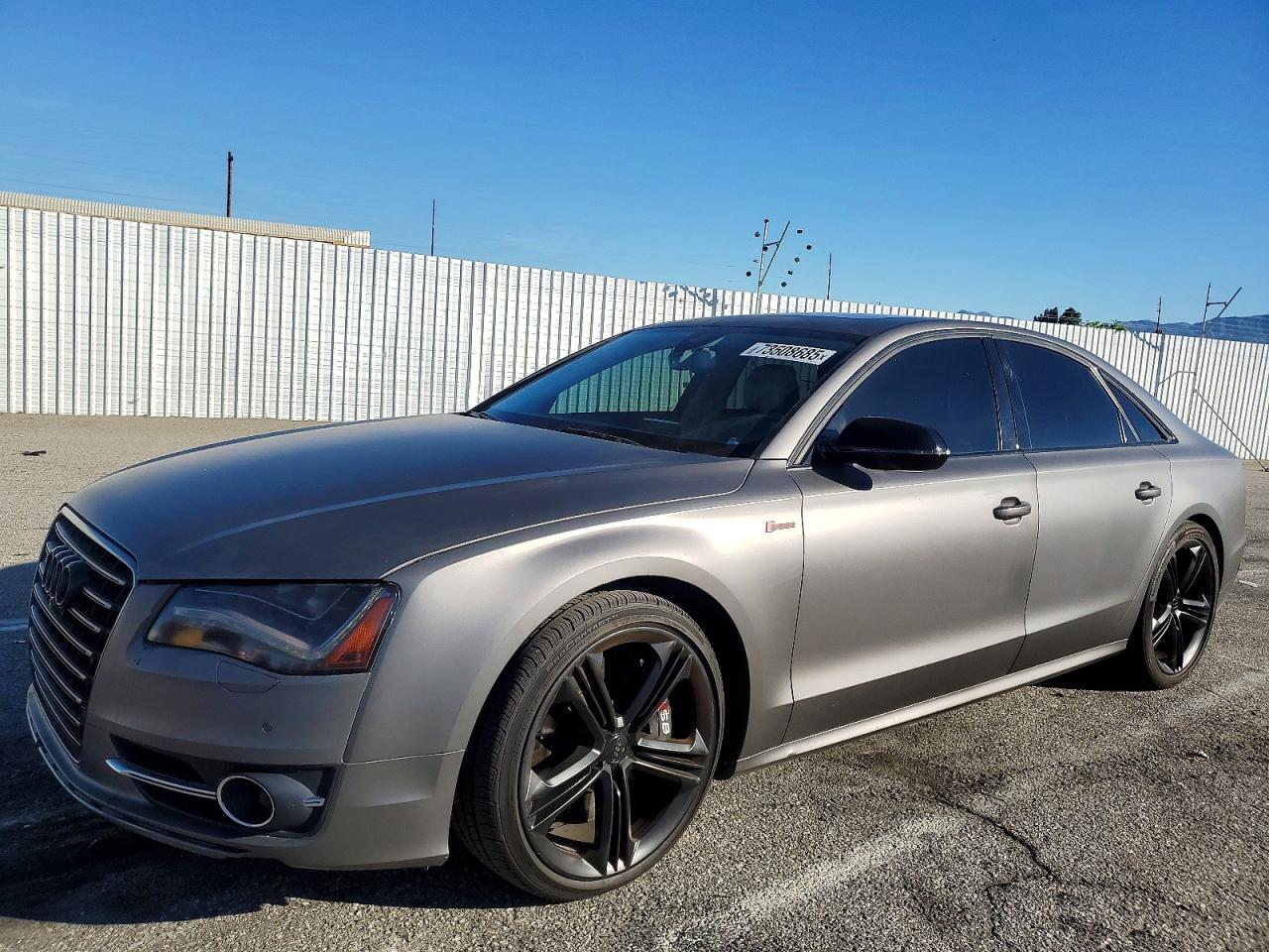 2013 Audi S8 VIN WAUD2AFD4DN007731 photo 1