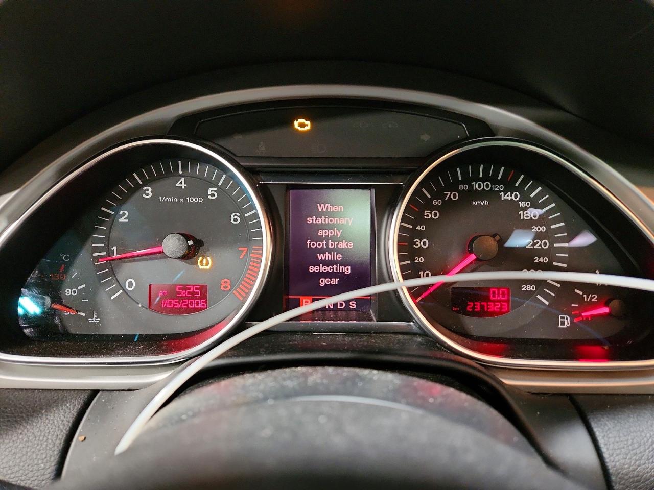 2007 Audi Q7 VIN WA1AV94L27D021492 photo 9