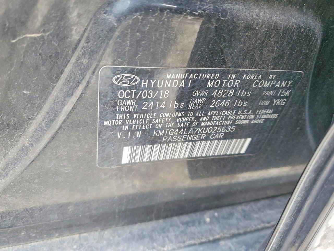 2019 Genesis G70 VIN KMTG44LA7KU025635 photo 12