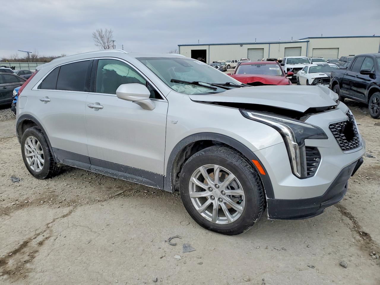 2021 Cadillac Xt4 VIN 1GYAZAR48MF000704 photo 4