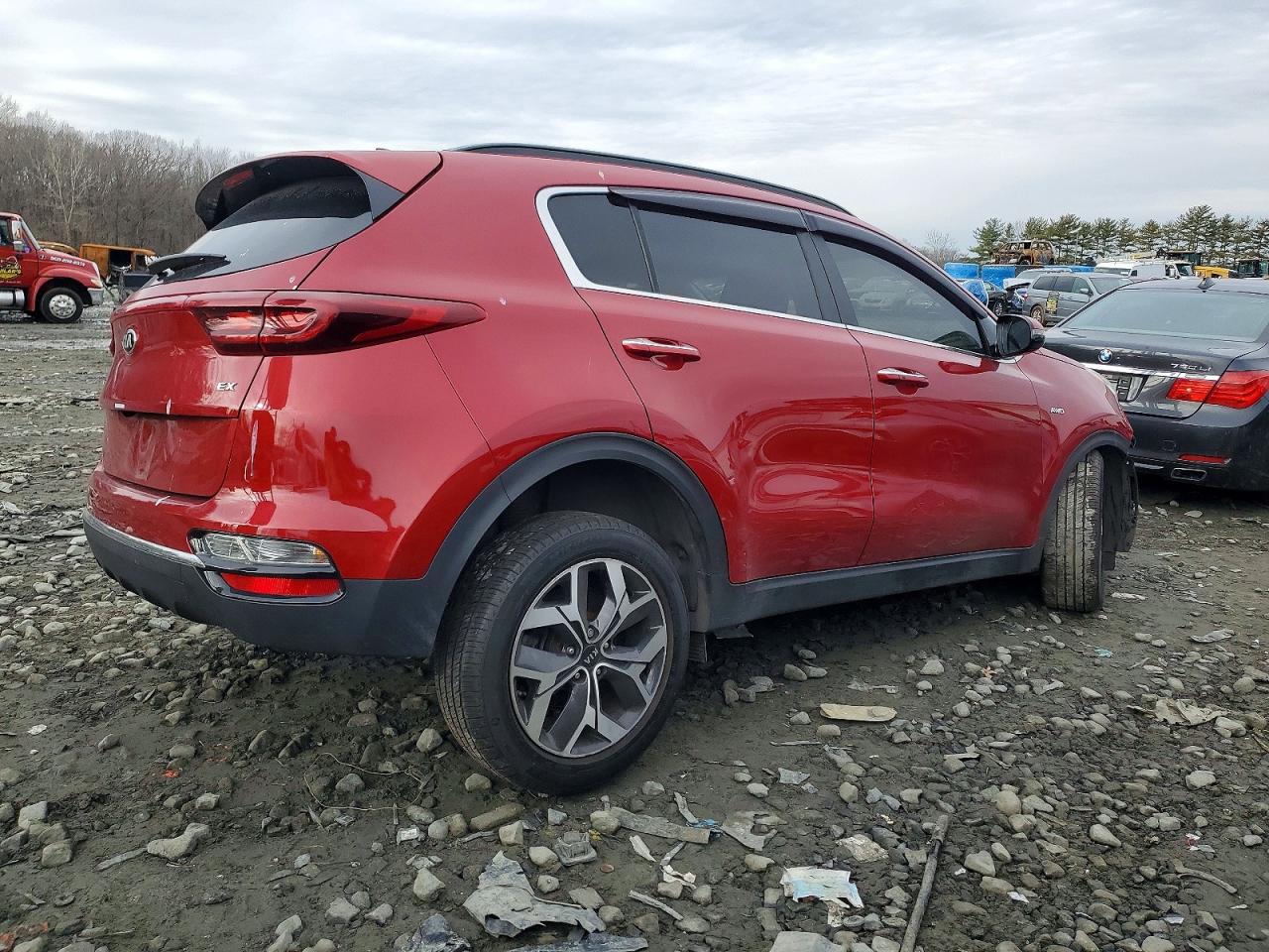 2022 Kia Sportage VIN KNDPNCAC3N7013575 photo 3