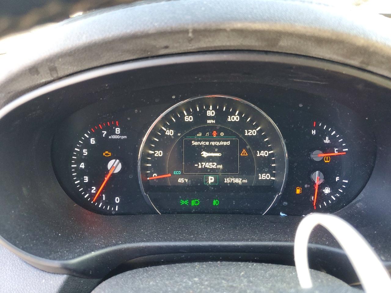 2018 Kia Sorento VIN 5XYPH4A58JG398109 photo 9