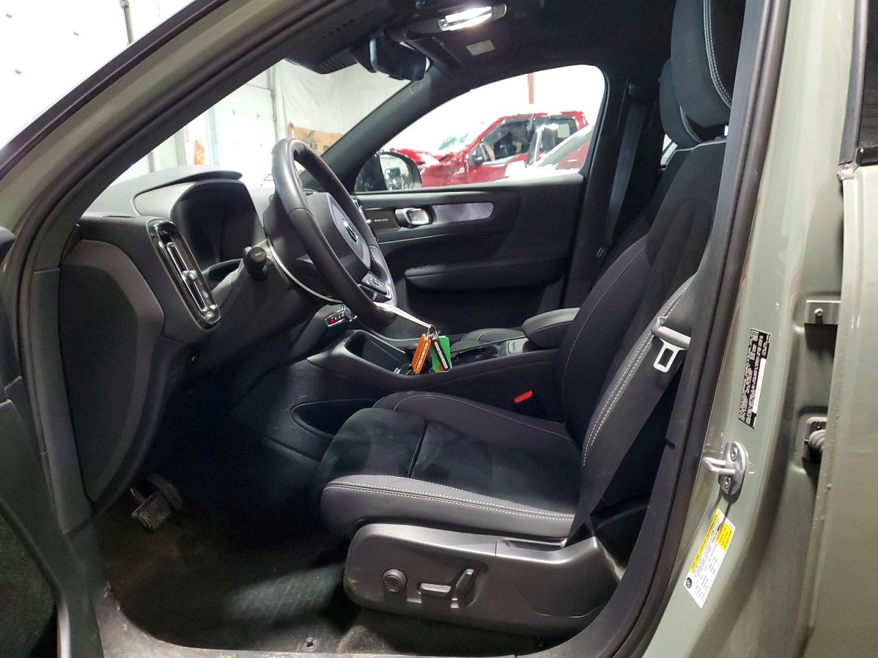 2024 Volvo Xc40 VIN YV4ER3XM8R2233774 photo 7