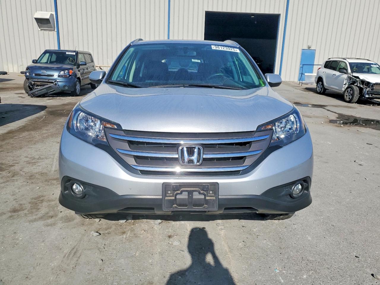 2014 Honda Crv VIN 2HKRM3H72EH557873 photo 5