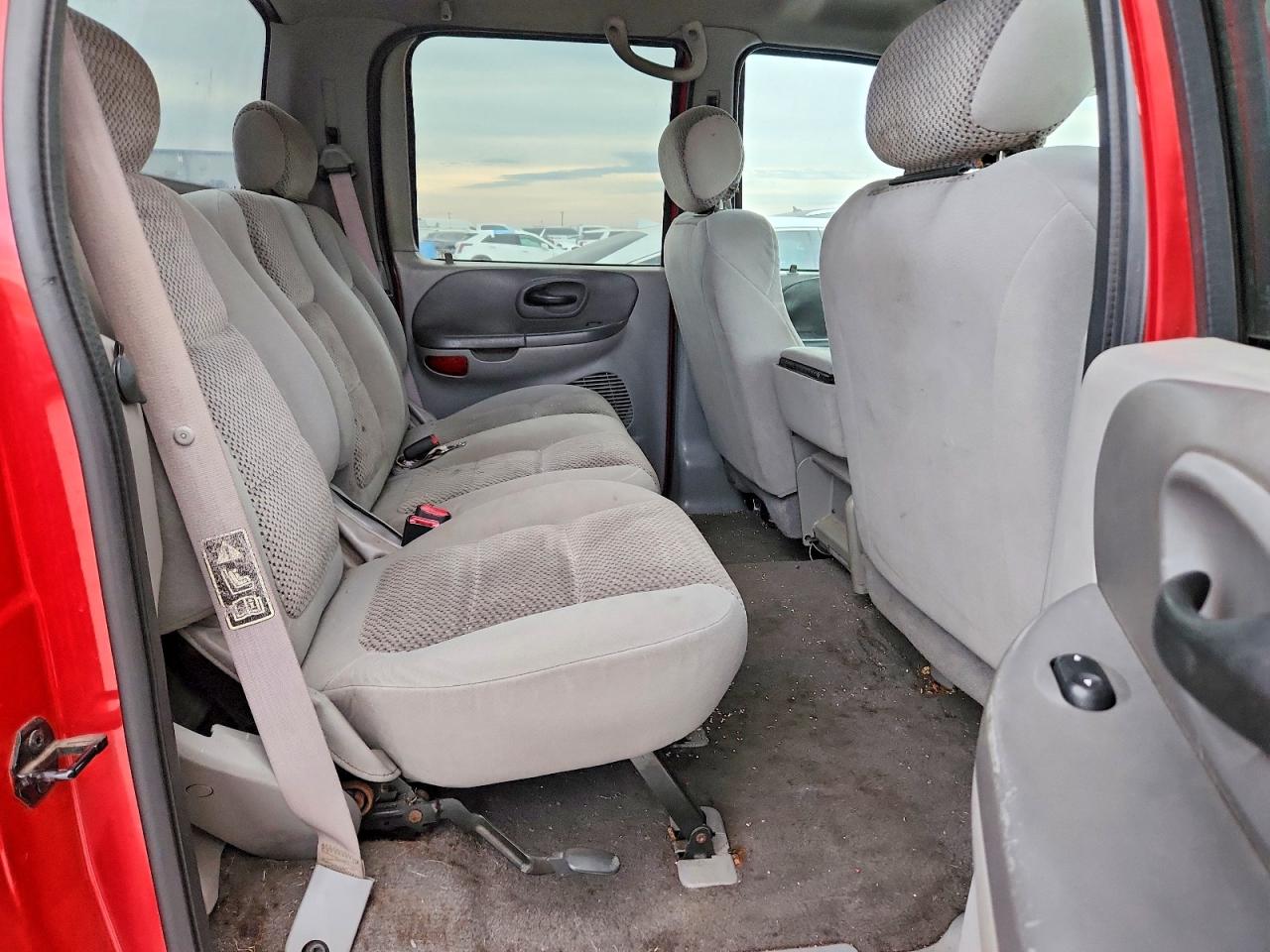 2002 Ford F-150 VIN 1FTRW07L62KB70876 photo 10