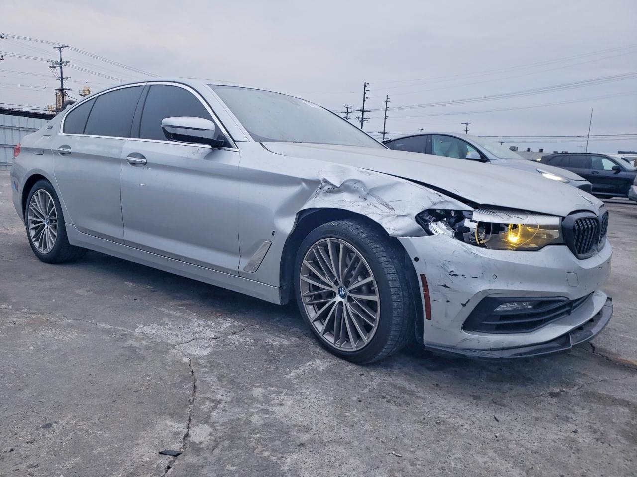 2018 BMW 5 series VIN WBAJA9C51JB033458 photo 4
