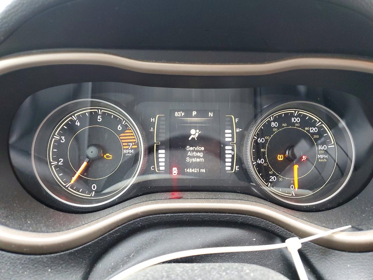 2016 Jeep Grand cher VIN 1C4PJMCB5GW156588 photo 9