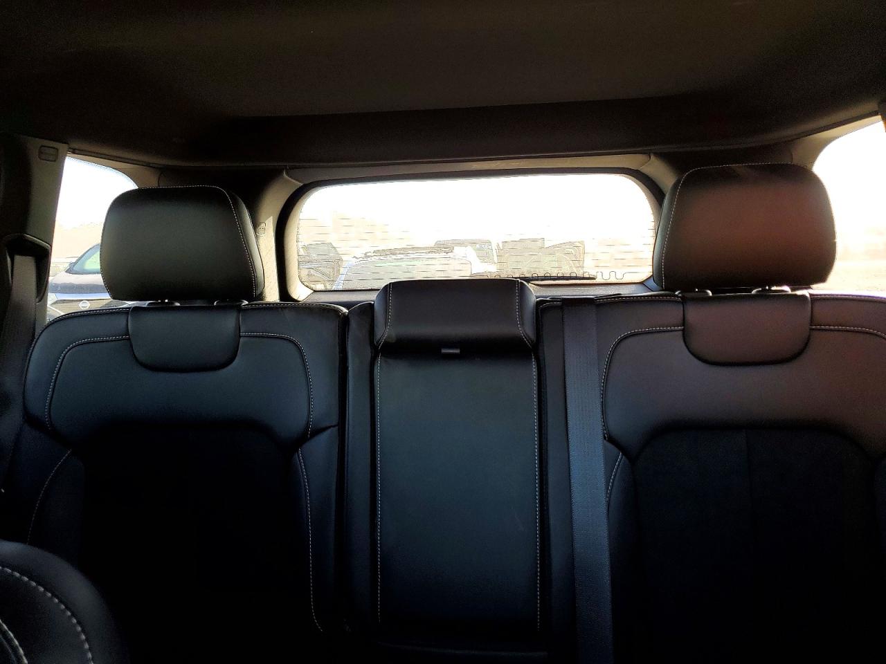 2024 Jeep Grand cher VIN 1C4RJHAG6R8528221 photo 10