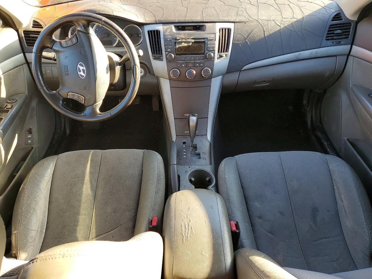 2010 Hyundai Sonata VIN 5NPEU4AF3AH630796 photo 8