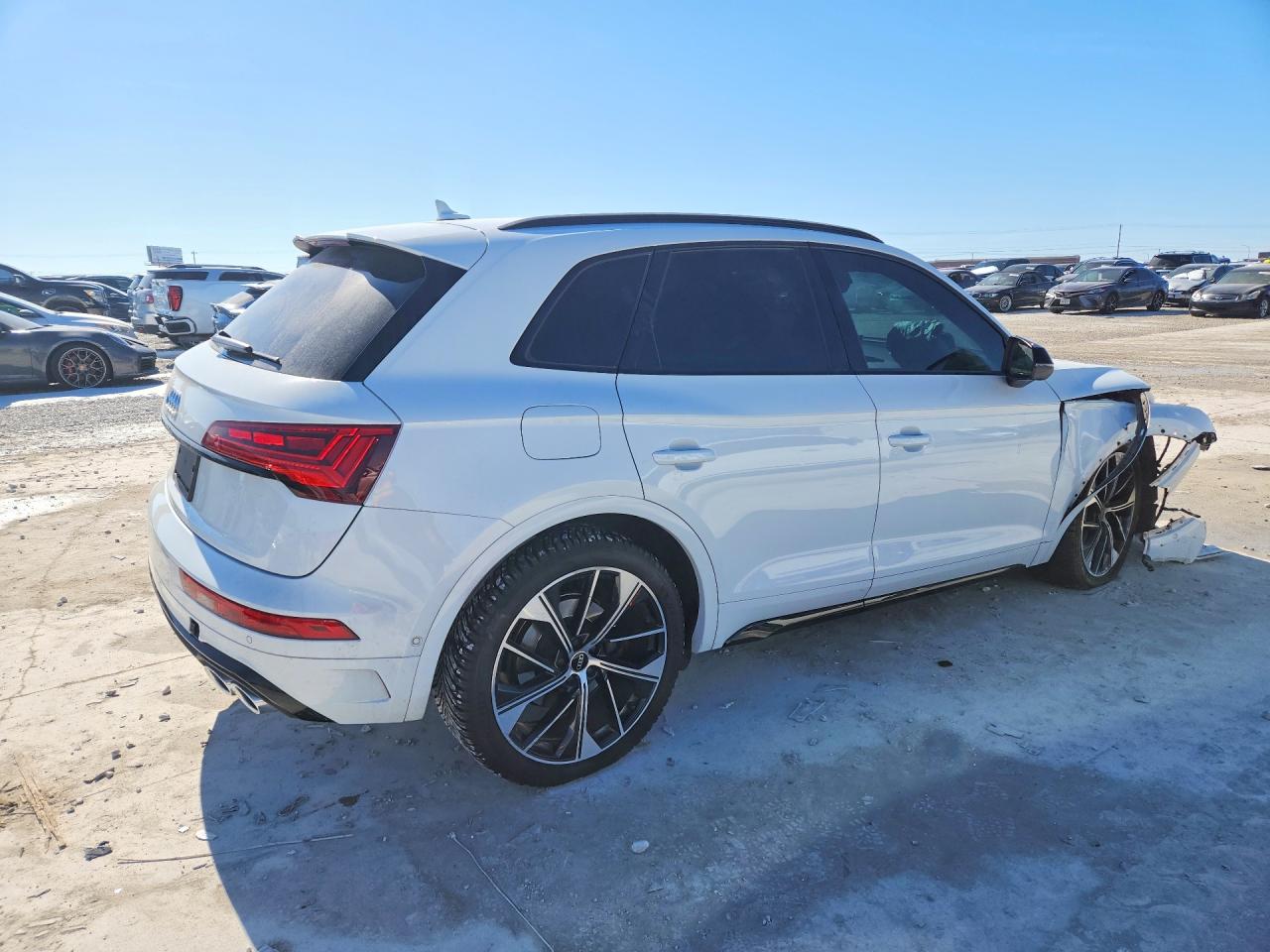 2023 Audi Sq5 VIN WA1C4AFY4P2037288 photo 3