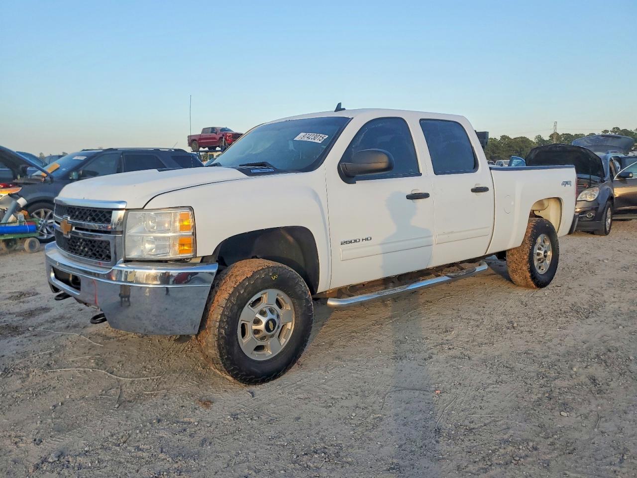 2014 Chevrolet All models VIN 1GC1KXE81EF165615 photo 1