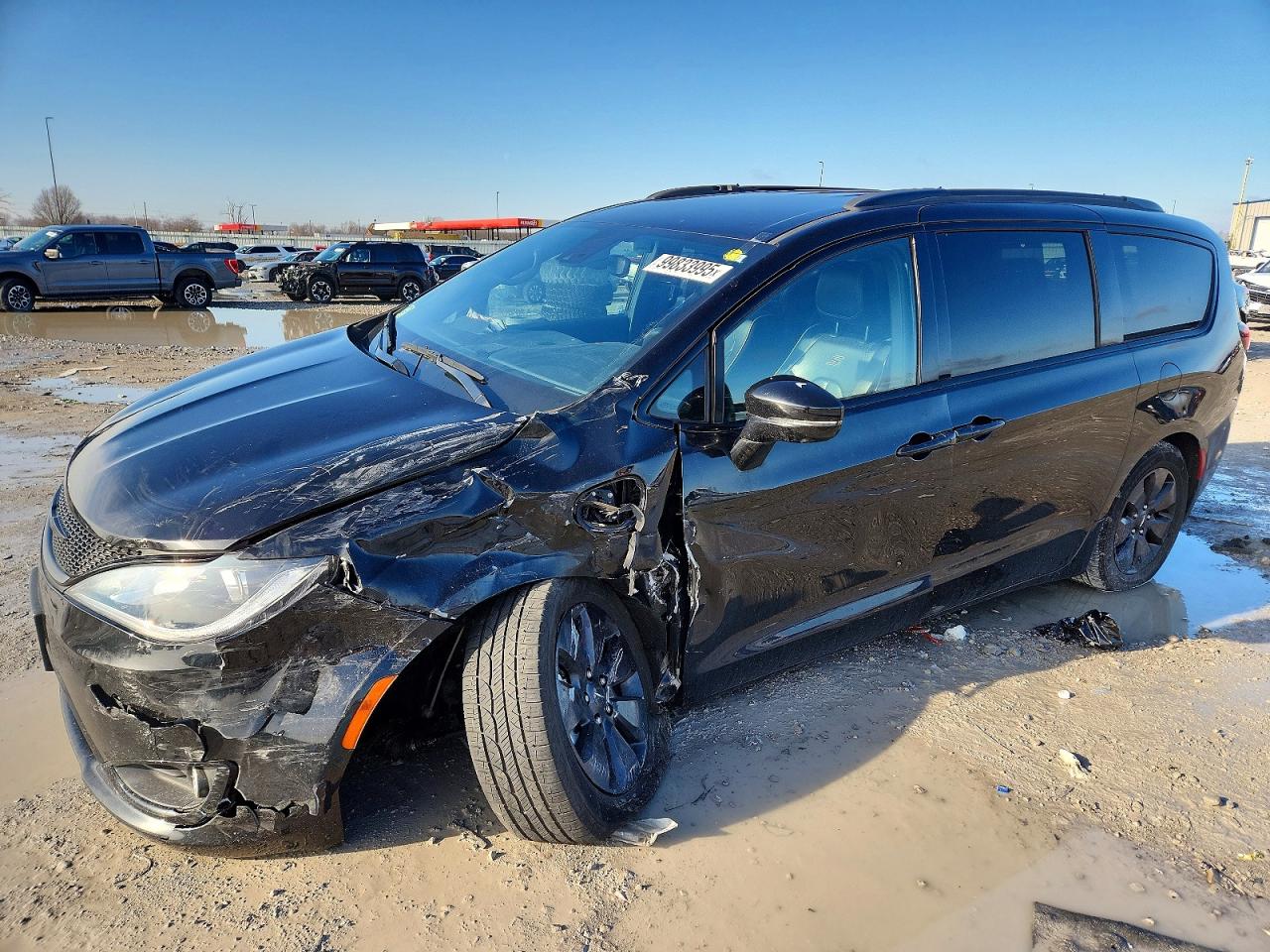 2020 Chrysler Pacifica VIN 2C4RC1N78LR143475 photo 1