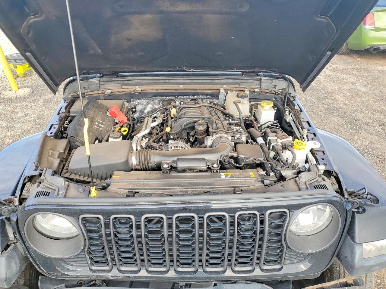 2024 Jeep Gladiator VIN 1C6HJTAG4RL119850 photo 11