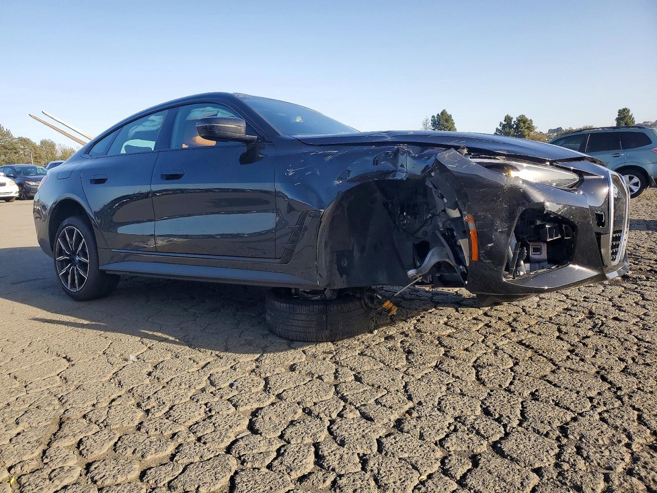2022 BMW I4 edrive VIN WBY73AW0XNFN08014 photo 4