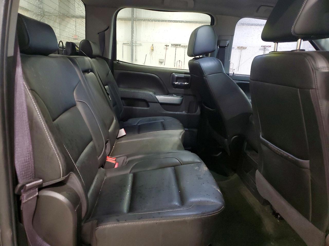 2017 Chevrolet All models VIN 3GCUKREC6HG353319 photo 10