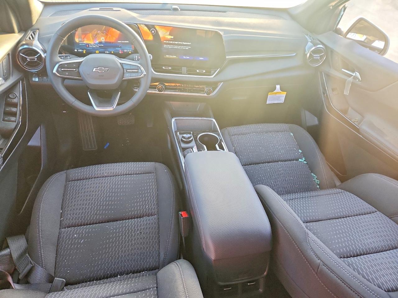 2026 CHEV Equinox VIN 3GNAXHEG7TL294788 photo 8