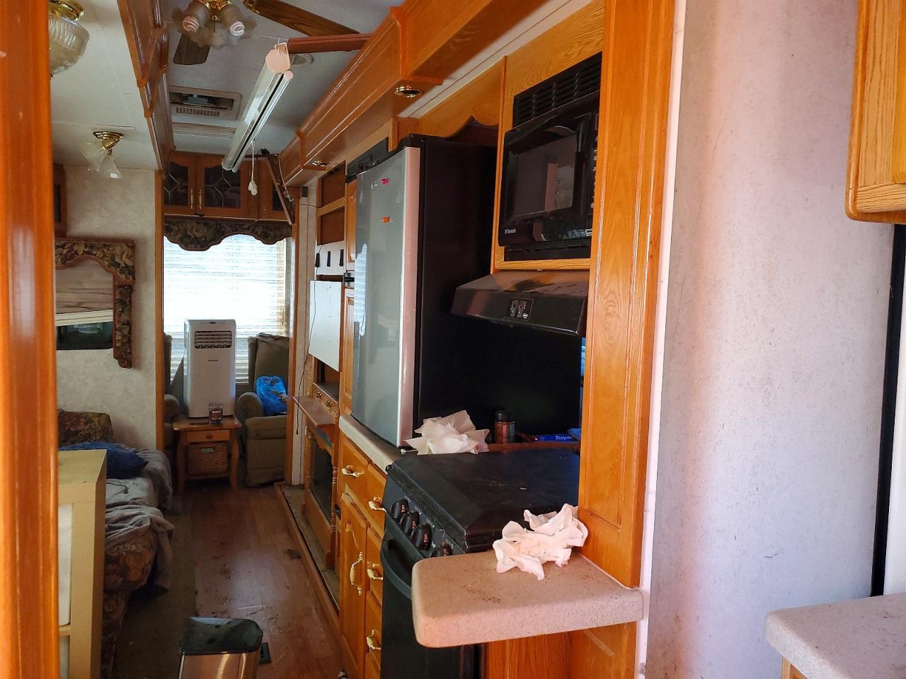 2004 KEYSTONE Montana VIN 4YDF367254D509931 photo 6