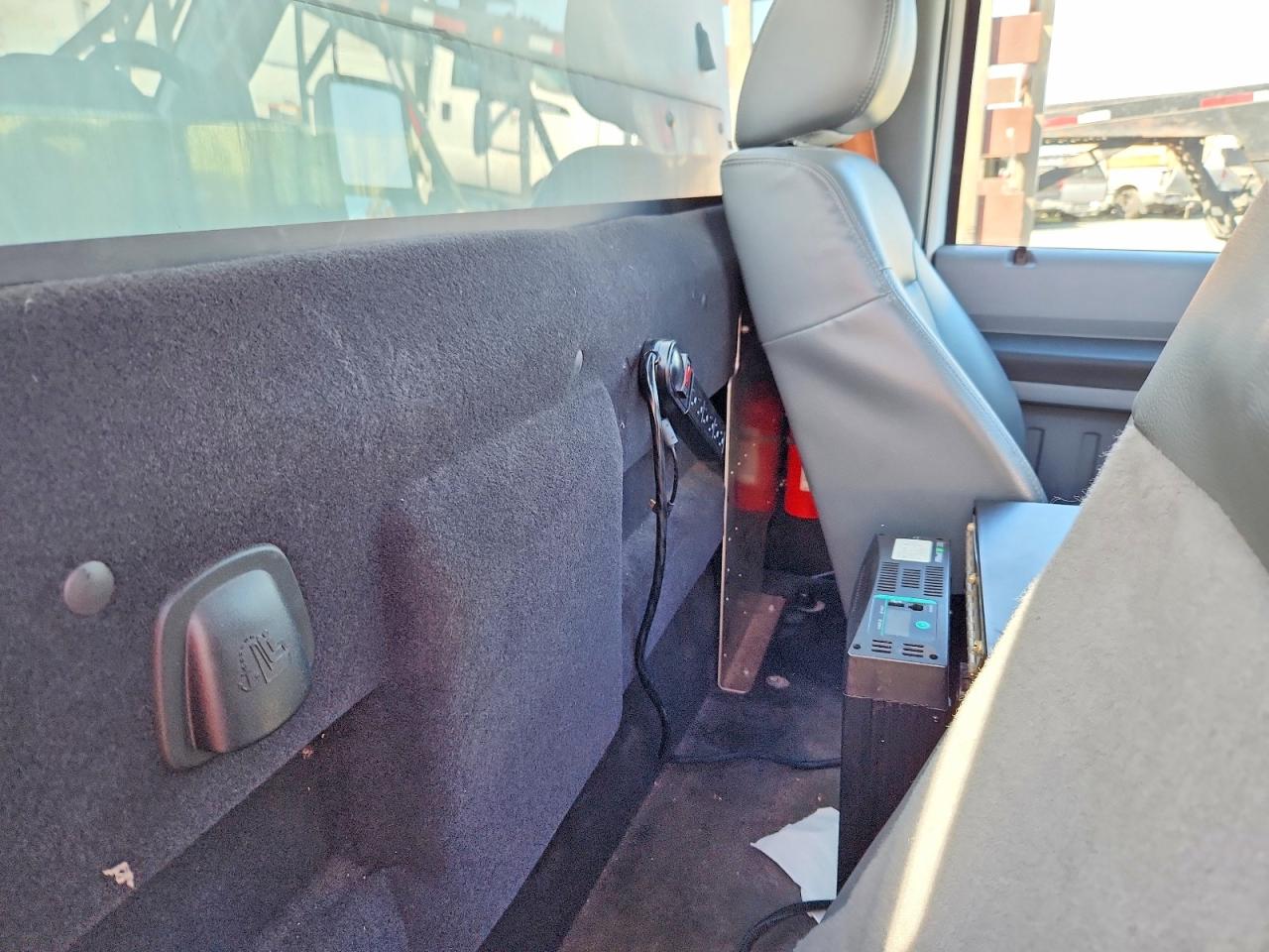2013 Ford F350 VIN 1FDRF3A68DEB92153 photo 10