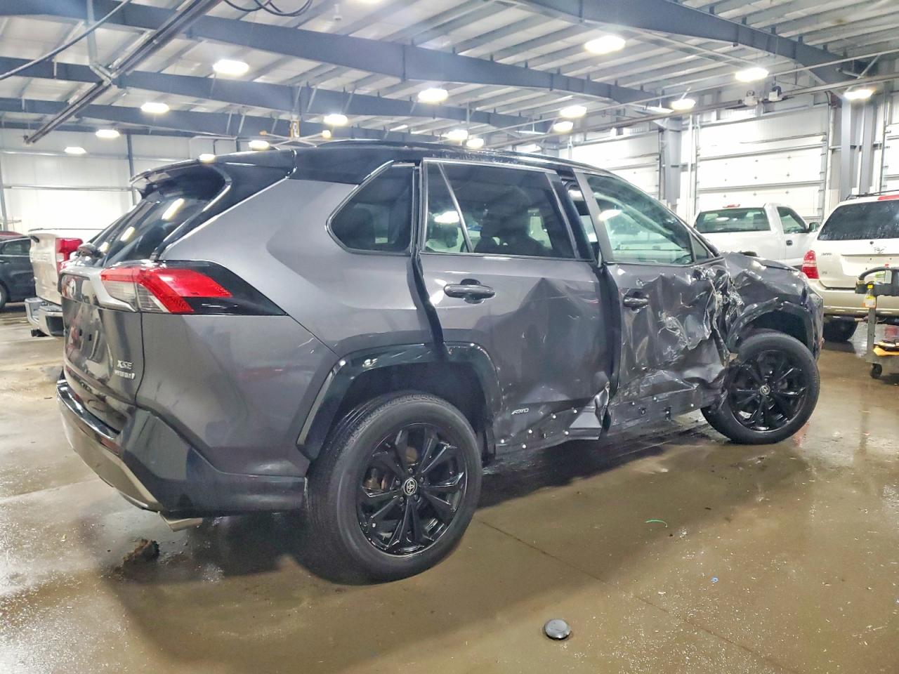 2022 Toyota Rav4 VIN 2T3E6RFV3NW030639 photo 3