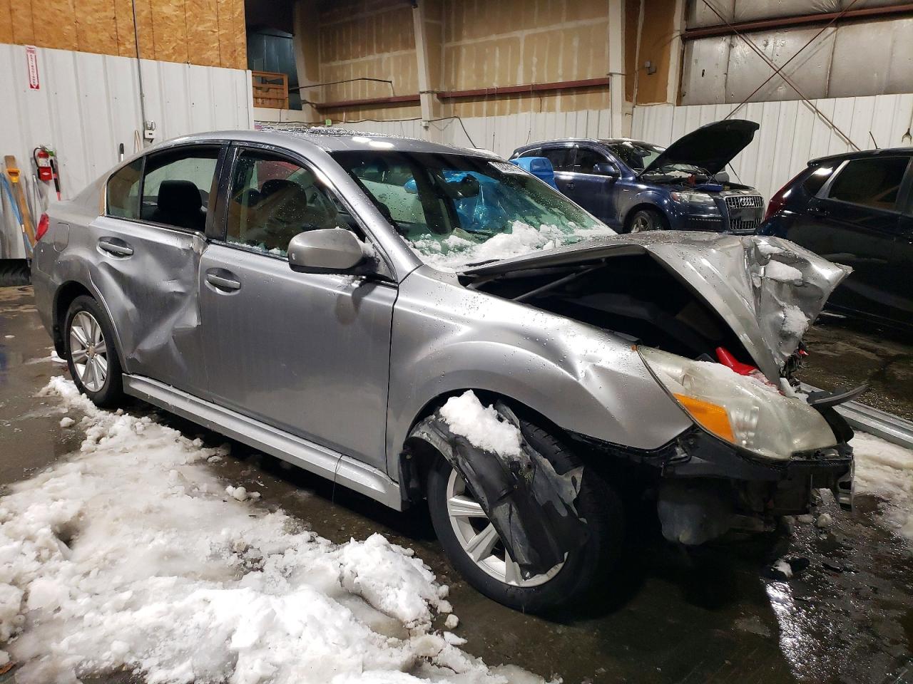 2010 Subaru LEGACY VIN 4S3BMAH66A1238250 photo 4