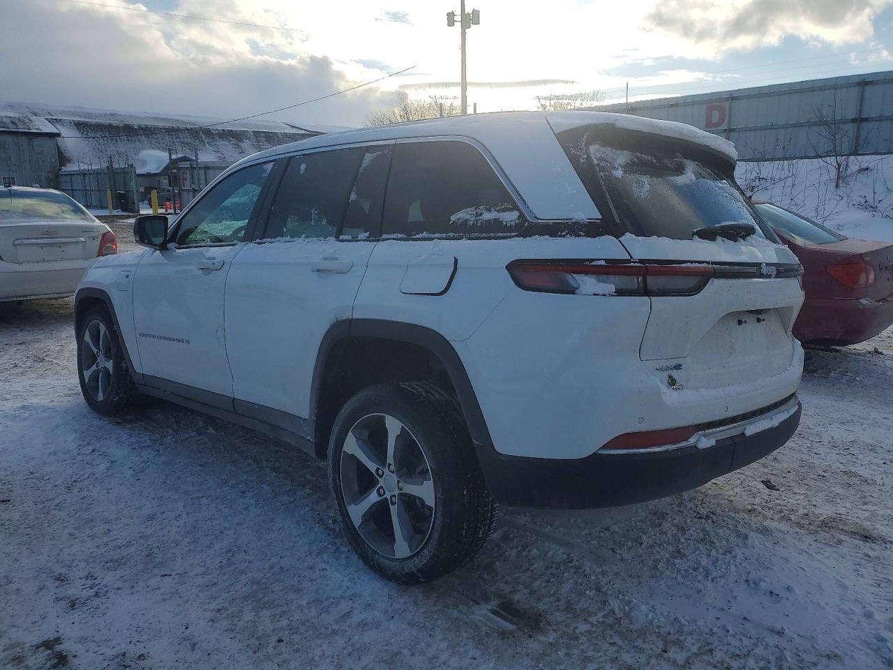 2025 JEEP Grand cher VIN 1C4RJYB61S8664400 photo 2