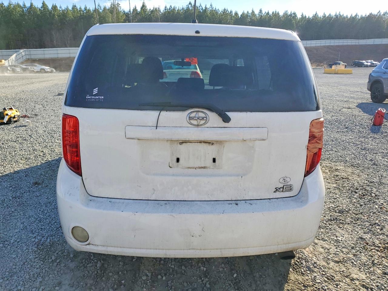 2009 Toyota Scion VIN JTLKE50E291066029 photo 6