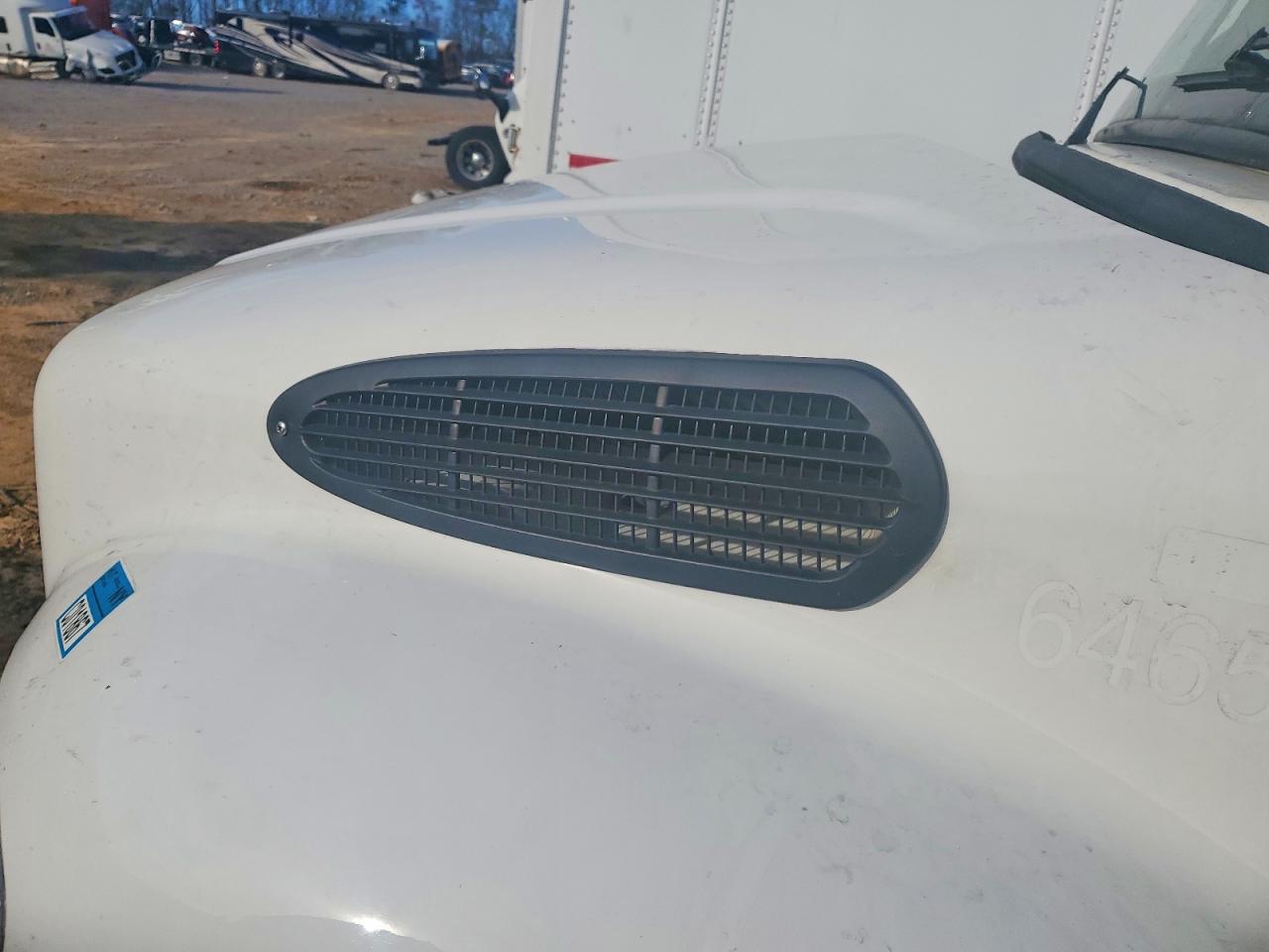 2023 FREIGHTLINER All other VIN 3ALACWFC8PDNT1596 photo 11