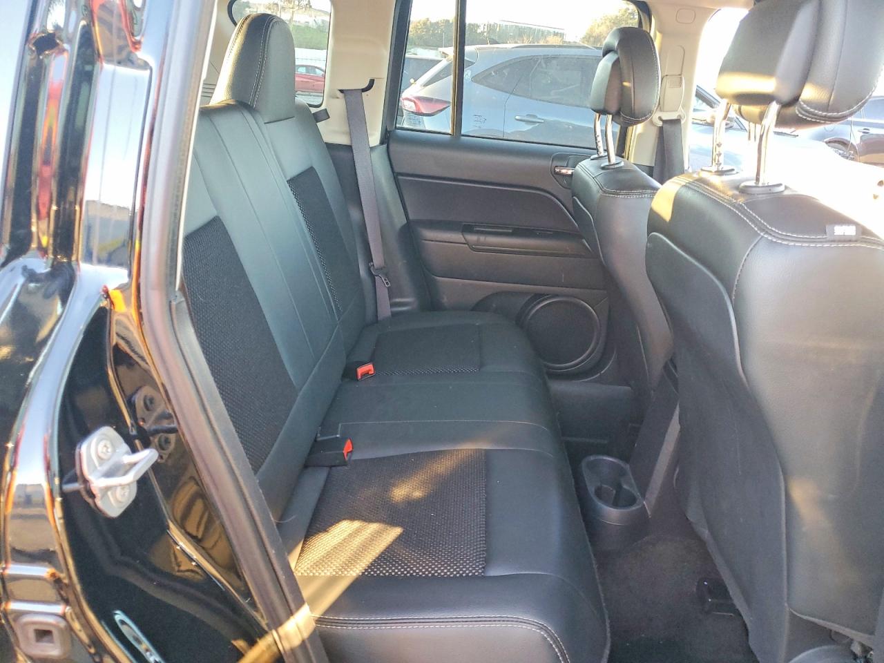 2017 Jeep Compass VIN 1C4NJCBA9HD173823 photo 11