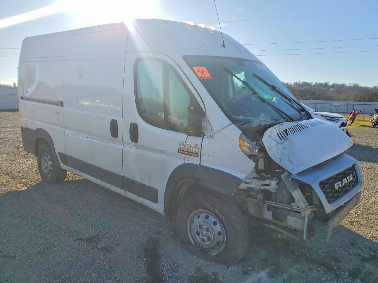 2020 RAM Promaster VIN 3C6URVXG5LE123478 photo 4