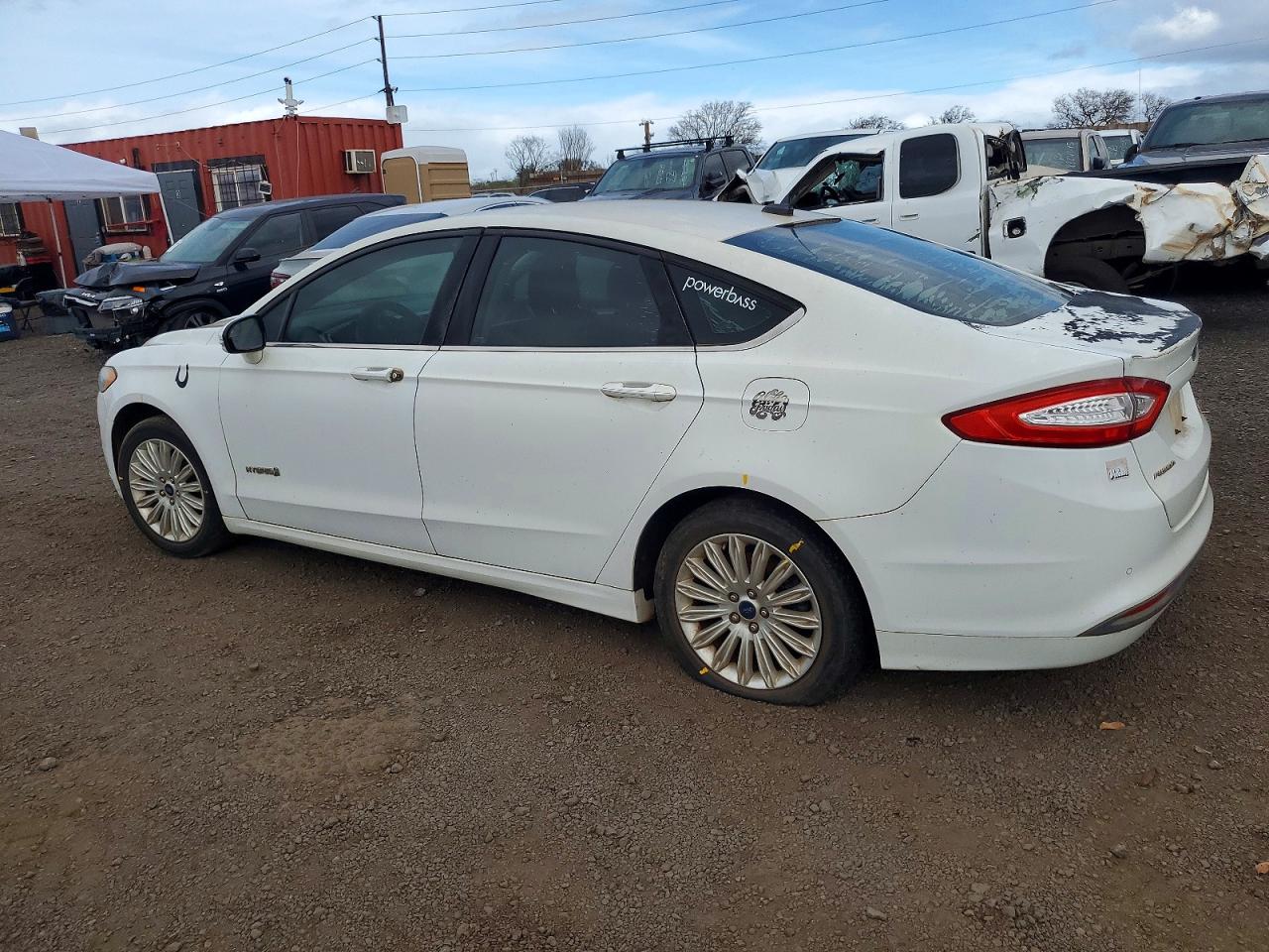 2014 Ford Fusion VIN 3FA6P0LU4ER276067 photo 2