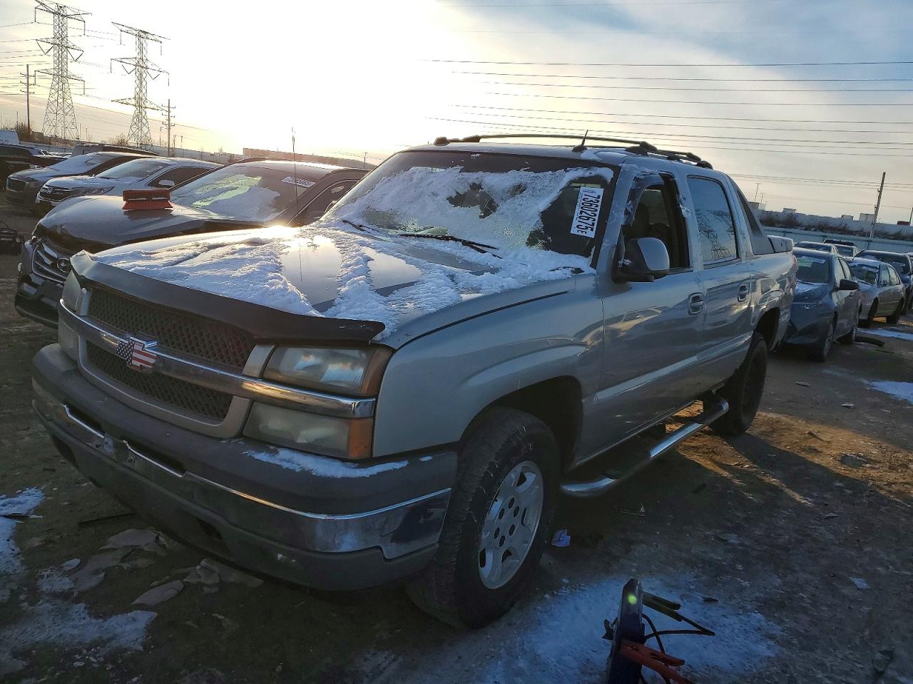 2005 Chevrolet Avalanche VIN 3GNEC12Z25G138714 photo 1