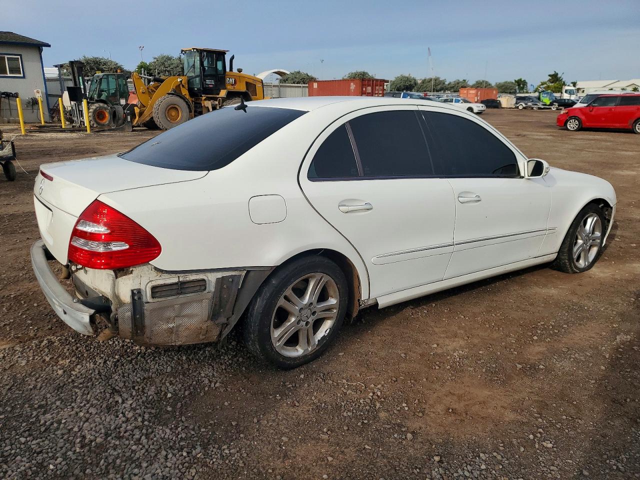 2005 Mercedes-Benz E-class VIN WDBUF70J05A663764 photo 3