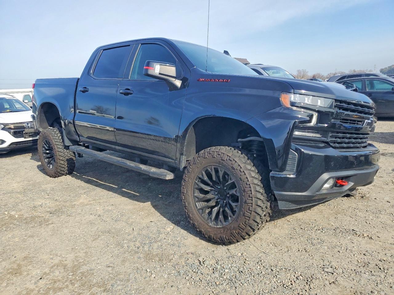 2022 Chevrolet All models VIN 1GCUYEEL1NZ207090 photo 4