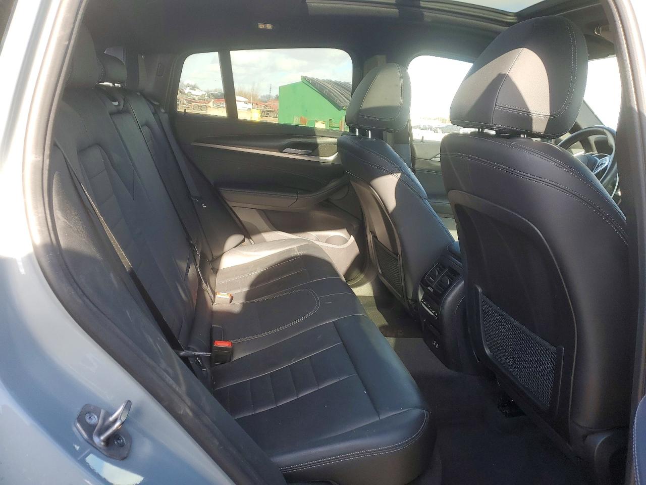 2022 BMW X4 VIN 5UX43DT0XN9K58992 photo 10