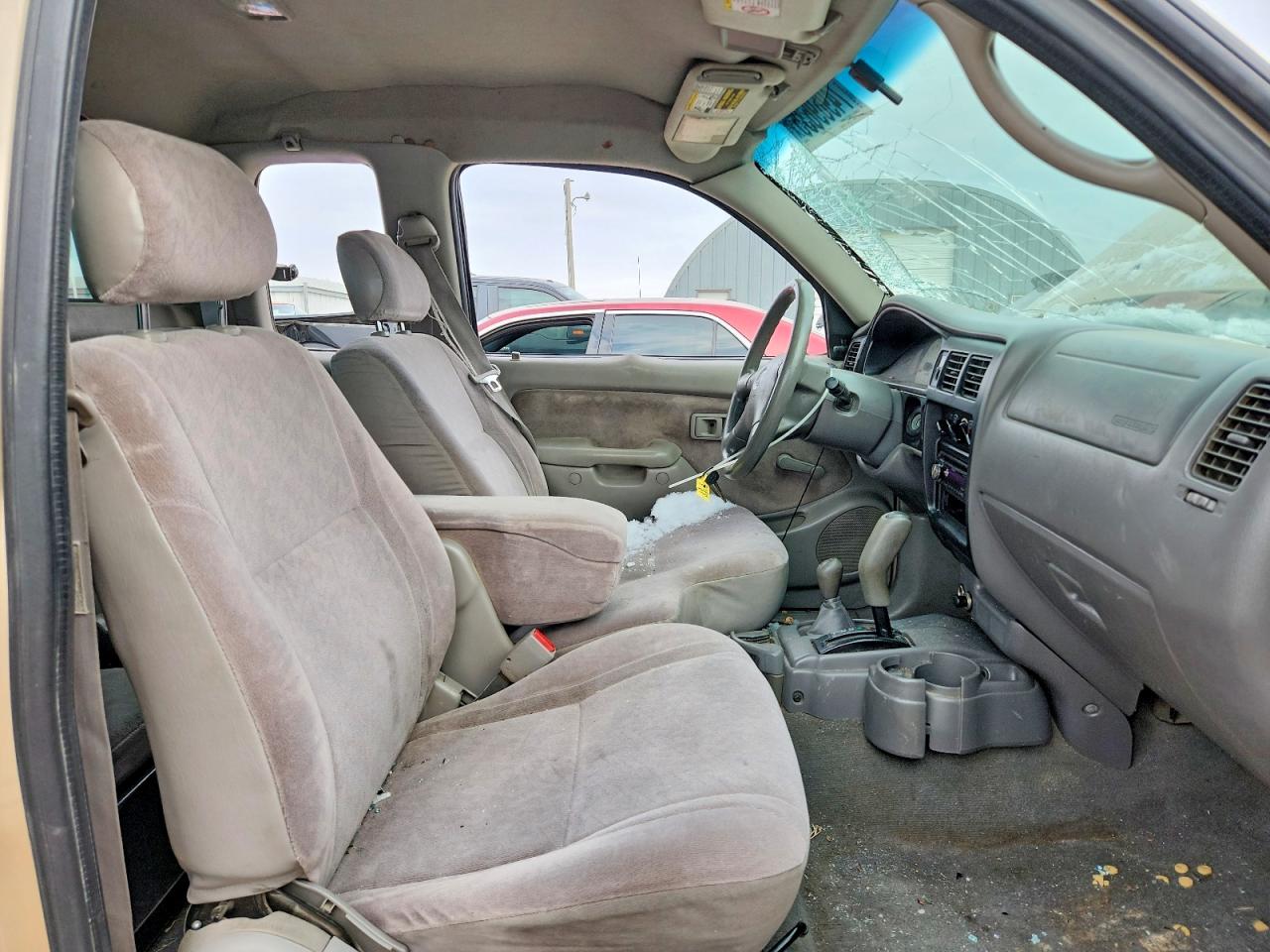 2001 Toyota Tacoma VIN 5TEWN72N21Z783868 photo 7
