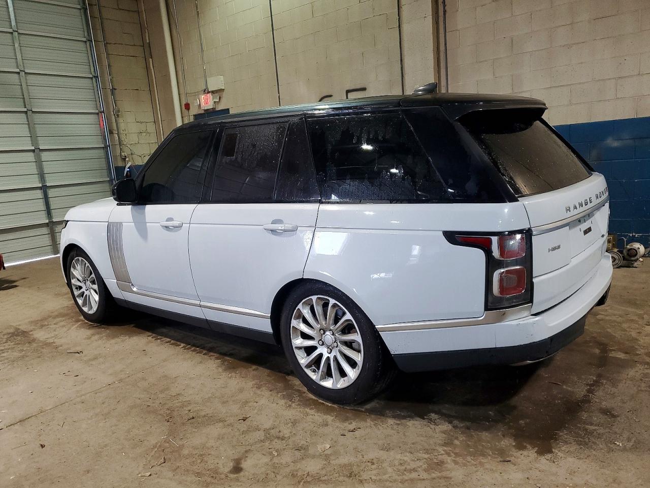 2018 Land Rangerover VIN SALGS2SVXJA385424 photo 2