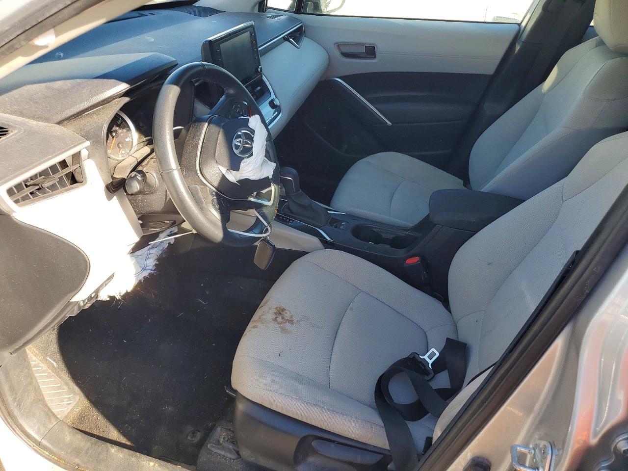 2022 Toyota Corolla cr VIN 7MUCAAAGXNV024795 photo 7