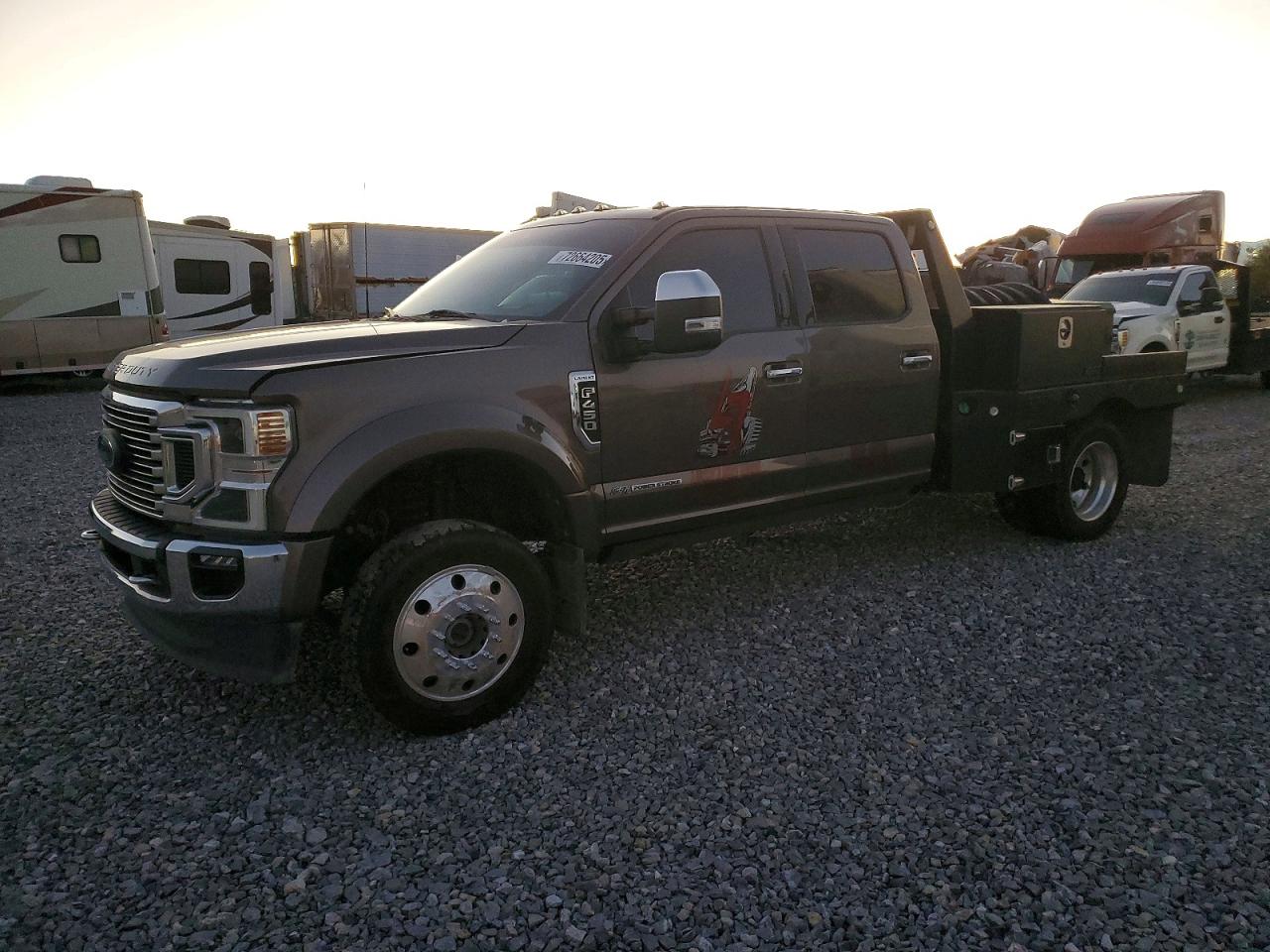 2022 Ford F450 VIN 1FT8W4DT9NEE28110 photo 1