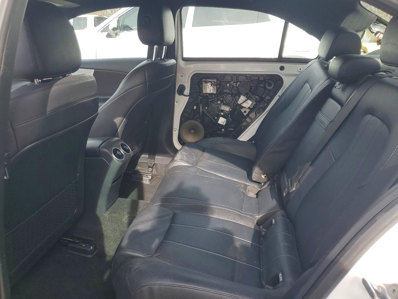 2019 Mercedes-Benz A-class VIN WDD3G4FBXKW001560 photo 10
