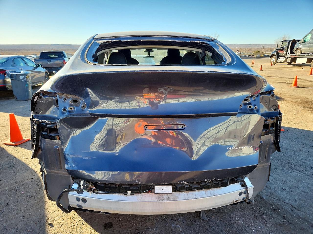 2023 Model y VIN 7SAYGDEE0PA123285 photo 6