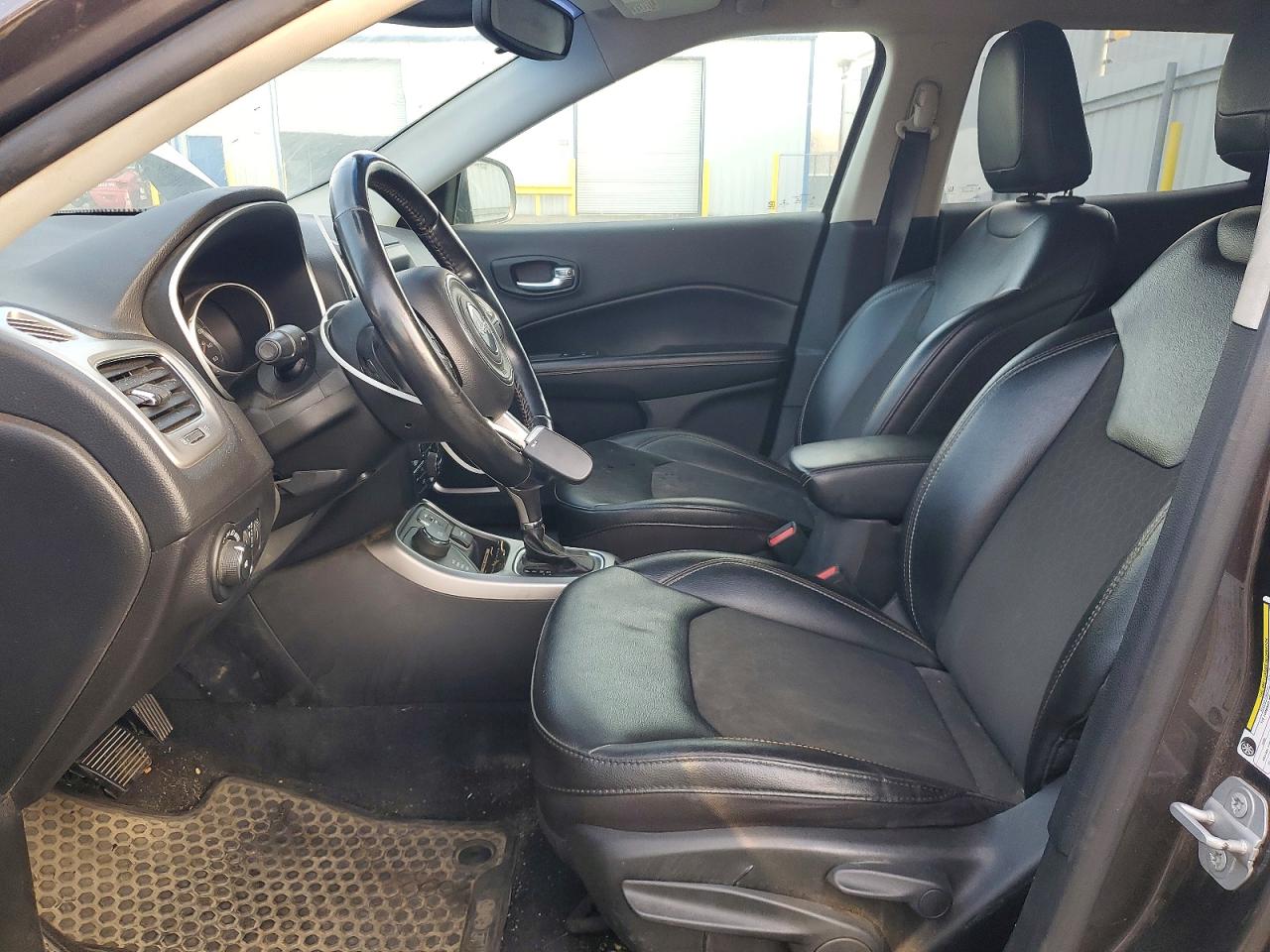 2020 Jeep Compass VIN 3C4NJDBB4LT131982 photo 7