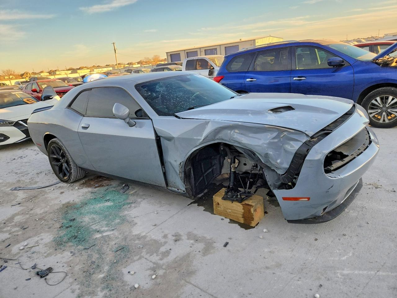 2022 Dodge Challenger VIN 2C3CDZAG7NH155623 photo 4