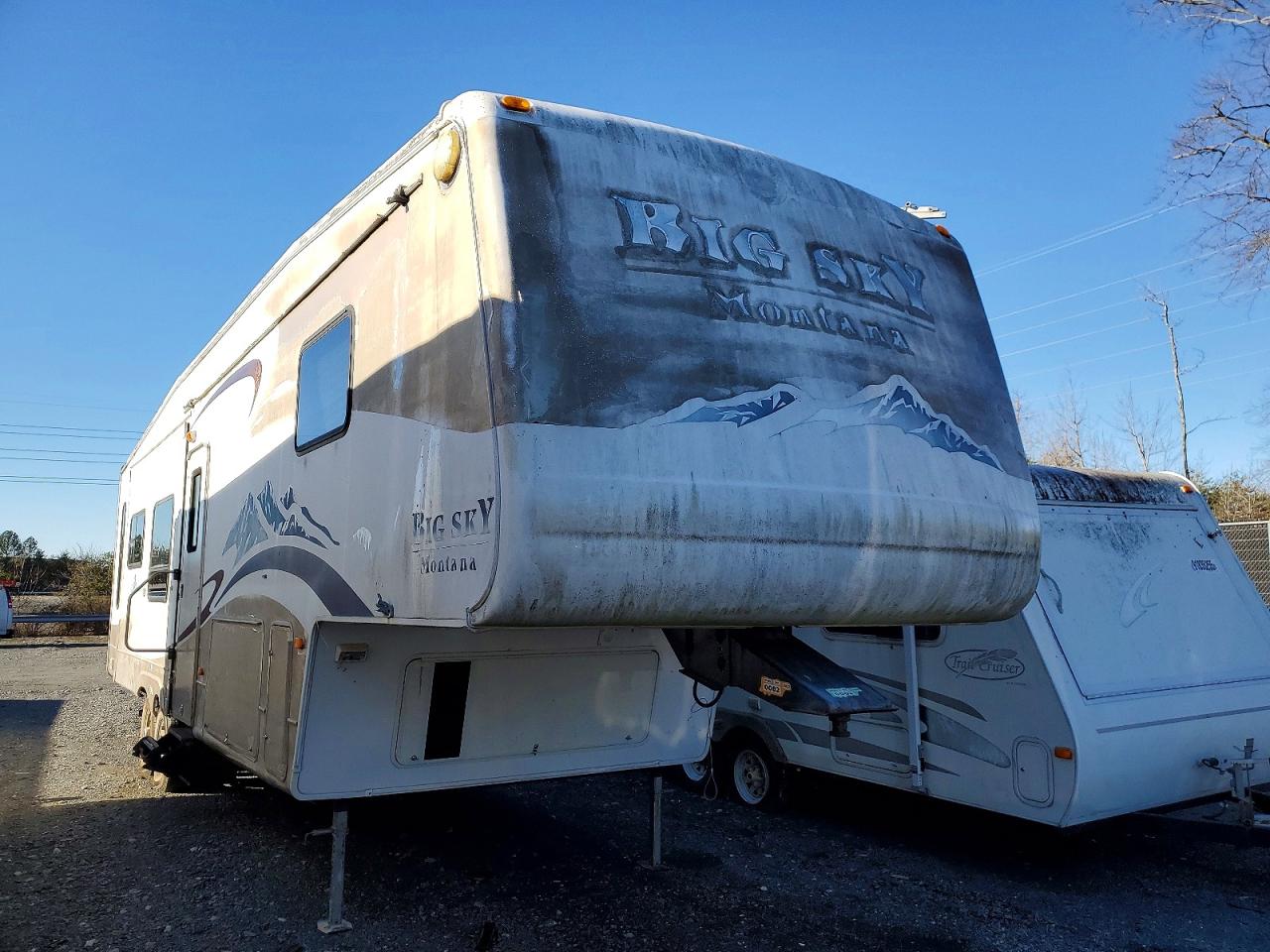 2004 KEYSTONE Montana VIN 4YDF367254D509931 photo 9