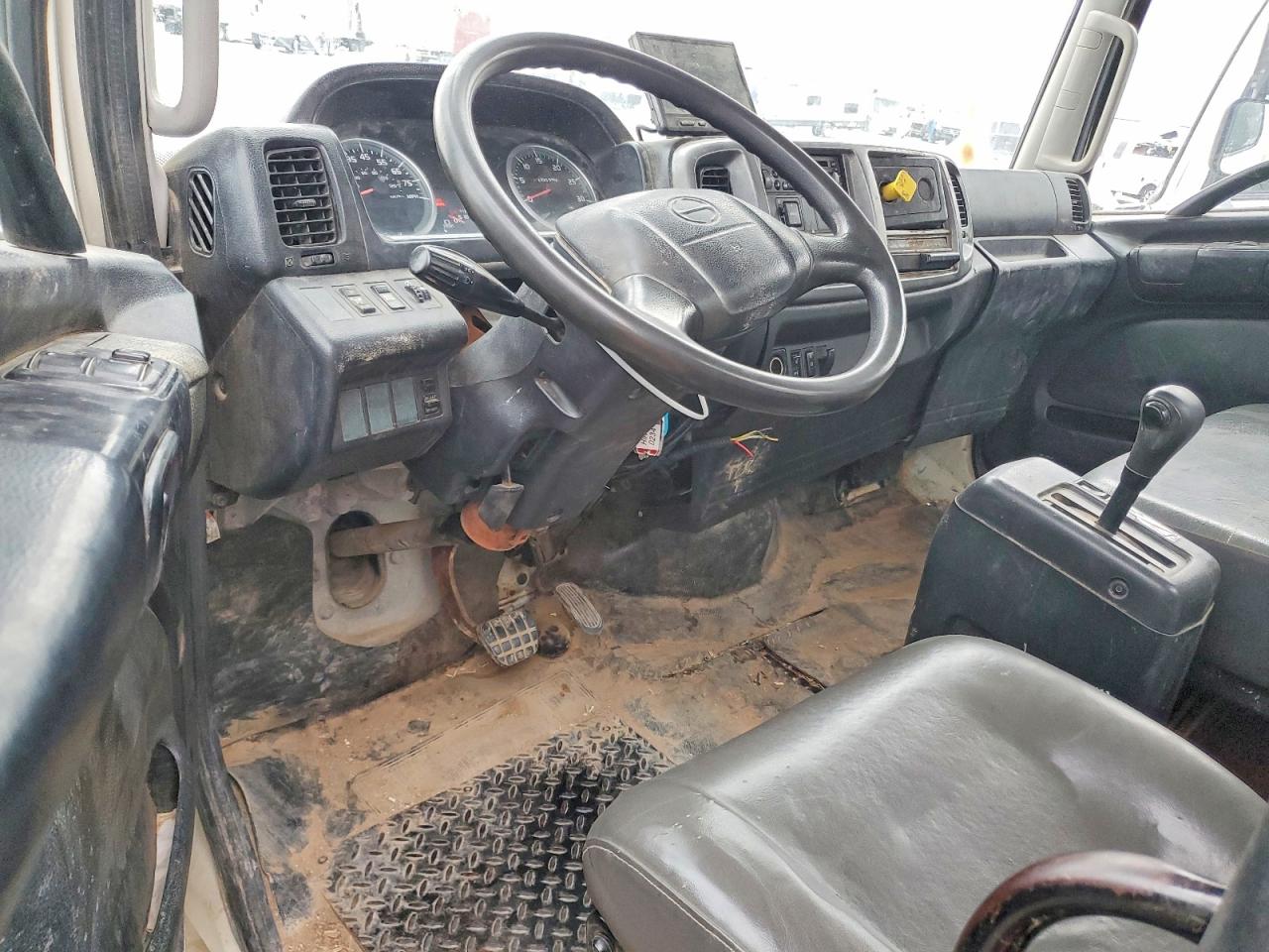 2013 HINO All models VIN 5PVNJ8JV4D4S55549 photo 8