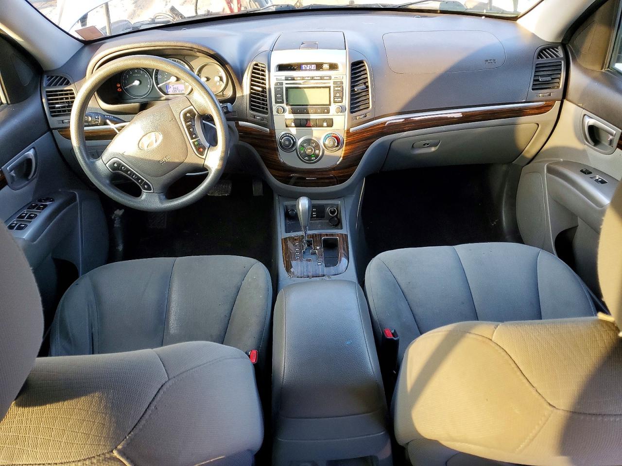 2012 HYUNDAI Santa fe VIN 5XYZG3ABXCG136803 photo 8