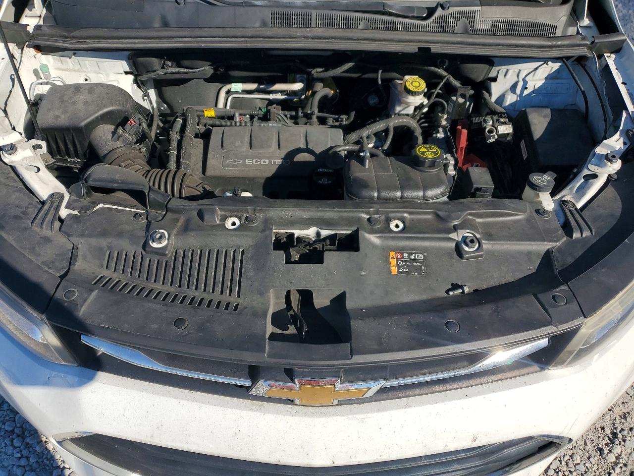 2017 Chevrolet Trax VIN KL7CJKSB3HB104581 photo 11