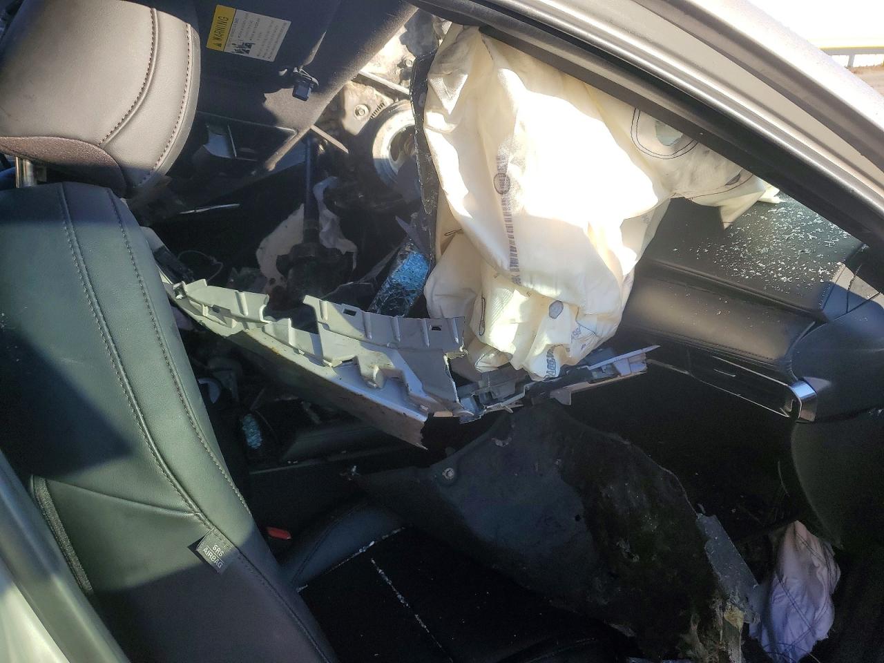 2023 Mazda 3 VIN JM1BPALM8P1610516 photo 8