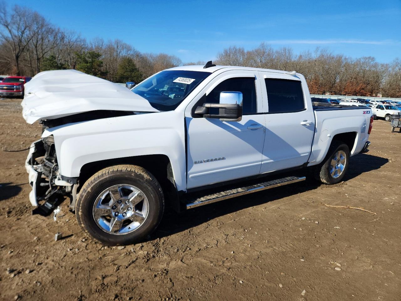 2017 Chevrolet All models VIN 3GCUKREC9HG105369 photo 1